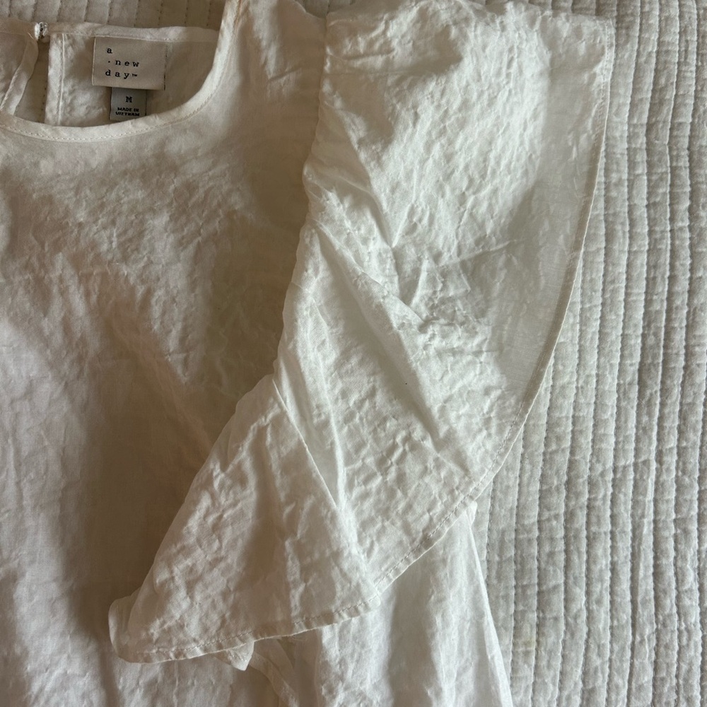 White Ruffled Top - Picture 4 of 4